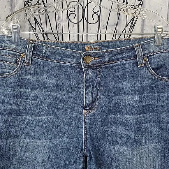 Kut from the Kloth Women's Straight Leg‎ Jeans - Blue - Picture 2 of 13